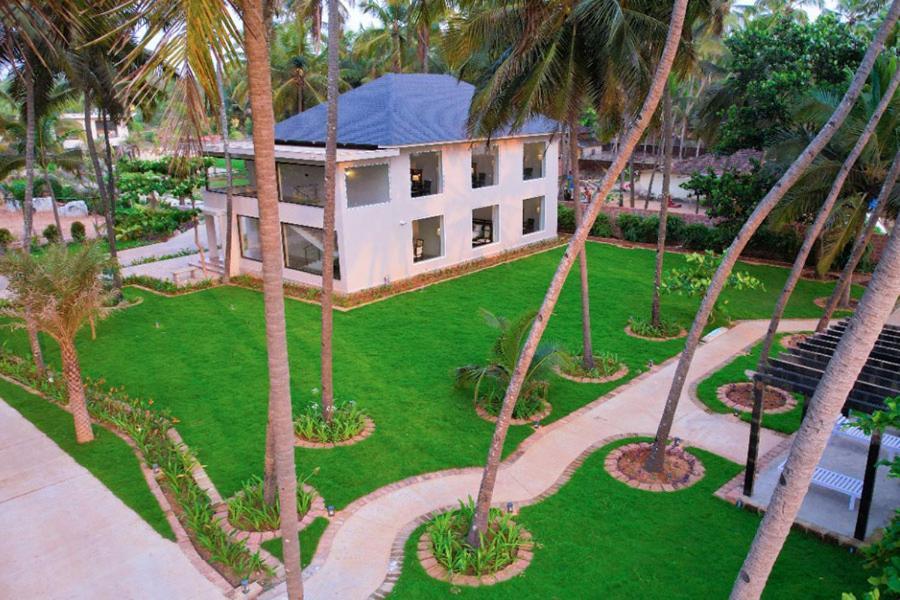 Uva Sands Beach Resort Kundapura Buitenkant foto